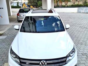 kibris-araba-com-kktc-araba-bayi-oto-galeri-satilik-arac-ilan-İkinci El 2013 Volkswagen  Tiguan R Line  2.0 TDI