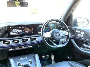 kibris-araba-com-kktc-araba-bayi-oto-galeri-satilik-arac-ilan-Plakasız 2 El 2020 Mercedes-Benz  GLE-Class  GLE 300d AMG Line Premium