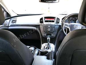 kibris-araba-com-kktc-araba-bayi-oto-galeri-satilik-arac-ilan-İkinci El 2010 Opel  Insignia  2.0