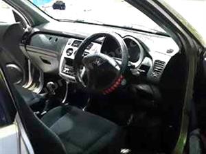 kibris-araba-com-kktc-araba-bayi-oto-galeri-satilik-arac-ilan-İkinci El 2003 Honda  HR-V  1.6