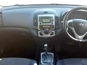 kibris-araba-com-kktc-araba-bayi-oto-galeri-satilik-arac-ilan-İkinci El 2011 Hyundai  i30  1.4
