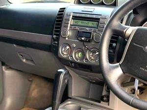 kibris-araba-com-kktc-araba-bayi-oto-galeri-satilik-arac-ilan-İkinci El 2009 Ford  Ranger  3.2