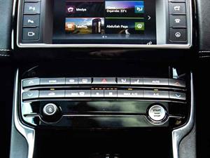 kibris-araba-com-kktc-araba-bayi-oto-galeri-satilik-arac-ilan-Plakasız 2 El 2015 Jaguar  XE-R sport  2.0d