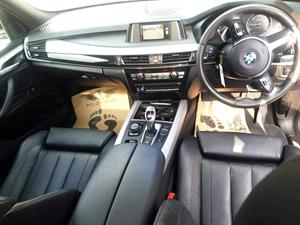 kibris-araba-com-kktc-araba-bayi-oto-galeri-satilik-arac-ilan-Plakasız 2 El 2016 BMW  X5  2.5d M Sport Xdrive