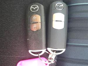 kibris-araba-com-kktc-araba-bayi-oto-galeri-satilik-arac-ilan-Plakasız 2 El 2016 Mazda  Demio  1.3