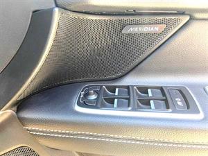kibris-araba-com-kktc-araba-bayi-oto-galeri-satilik-arac-ilan-İkinci El 2017 Jaguar  X-FR  Sport  2.0 V6