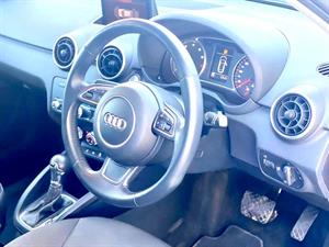 kibris-araba-com-kktc-araba-bayi-oto-galeri-satilik-arac-ilan-Plakasız 2 El 2018 Audi  A1  1.0 TFSI