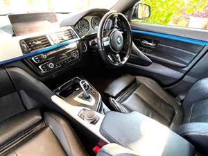 kibris-araba-com-kktc-araba-bayi-oto-galeri-satilik-arac-ilan-Plakasız 2 El 2017 BMW  4 Serisi  4.20d M Sport