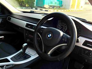 kibris-araba-com-kktc-araba-bayi-oto-galeri-satilik-arac-ilan-İkinci El 2010 BMW  3-Serisi  316i