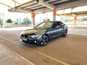 kibris-araba-com-kktc-araba-bayi-oto-galeri-satilik-arac-ilan-Plakasız 2 El 2019 BMW  3-Serisi  318i