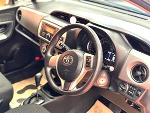kibris-araba-com-kktc-araba-bayi-oto-galeri-satilik-arac-ilan-İkinci El 2016 Toyota  Vitz  1.3