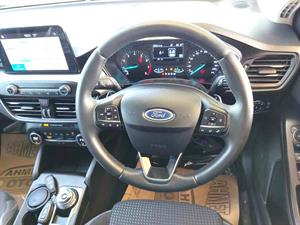 kibris-araba-com-kktc-araba-bayi-oto-galeri-satilik-arac-ilan-İkinci El 2020 Ford  Focus  1.4