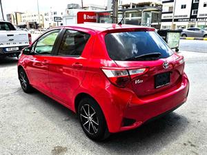 kibris-araba-com-kktc-araba-bayi-oto-galeri-satilik-arac-ilan-Plakasız 2 El 2018 Toyota  Vitz  1.3