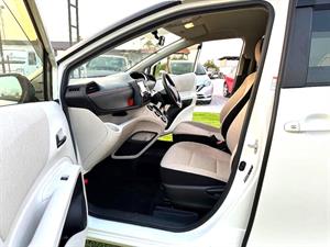 kibris-araba-com-kktc-araba-bayi-oto-galeri-satilik-arac-ilan-Plakasız 2 El 2018 Toyota  Sienta  1.5