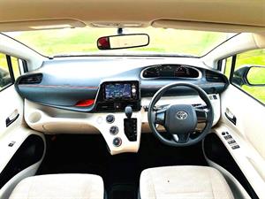 kibris-araba-com-kktc-araba-bayi-oto-galeri-satilik-arac-ilan-Plakasız 2 El 2018 Toyota  Sienta  1.5