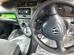 kibris-araba-com-kktc-araba-bayi-oto-galeri-satilik-arac-ilan-İkinci El 2003 Honda  Civic  1.5