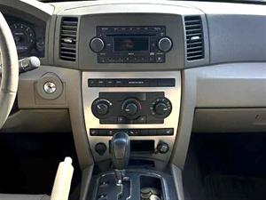 kibris-araba-com-kktc-araba-bayi-oto-galeri-satilik-arac-ilan-İkinci El 2006 Jeep  Grand Cherokee  3.7