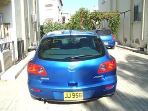kibris-araba-com-kktc-araba-bayi-oto-galeri-satilik-arac-ilan-İkinci El 2004 Mazda  Axela  1.5