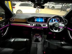 kibris-araba-com-kktc-araba-bayi-oto-galeri-satilik-arac-ilan-Plakasız 2 El 2019 Mercedes-Benz  GLE-Class  GLE 300d AMG Line Premium