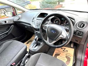kibris-araba-com-kktc-araba-bayi-oto-galeri-satilik-arac-ilan-İkinci El 2015 Ford  Fiesta  1.6 TDCI  Style